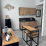 Maison d'hôtes Living Como-rooms&parking