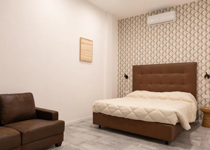 Living Como-rooms&parking 4*