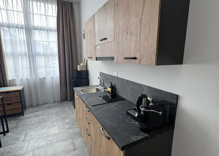 Maison d'hôtes Living Como-rooms&parking 4*