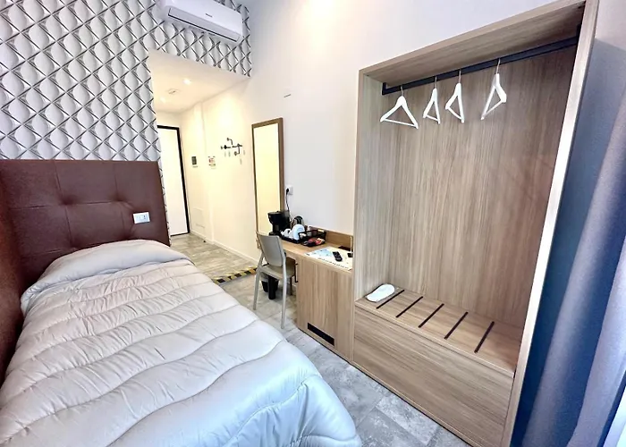 Πανσιόν Living Como-rooms&parking