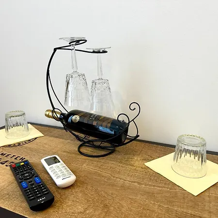 Living Como-rooms&parking 4*